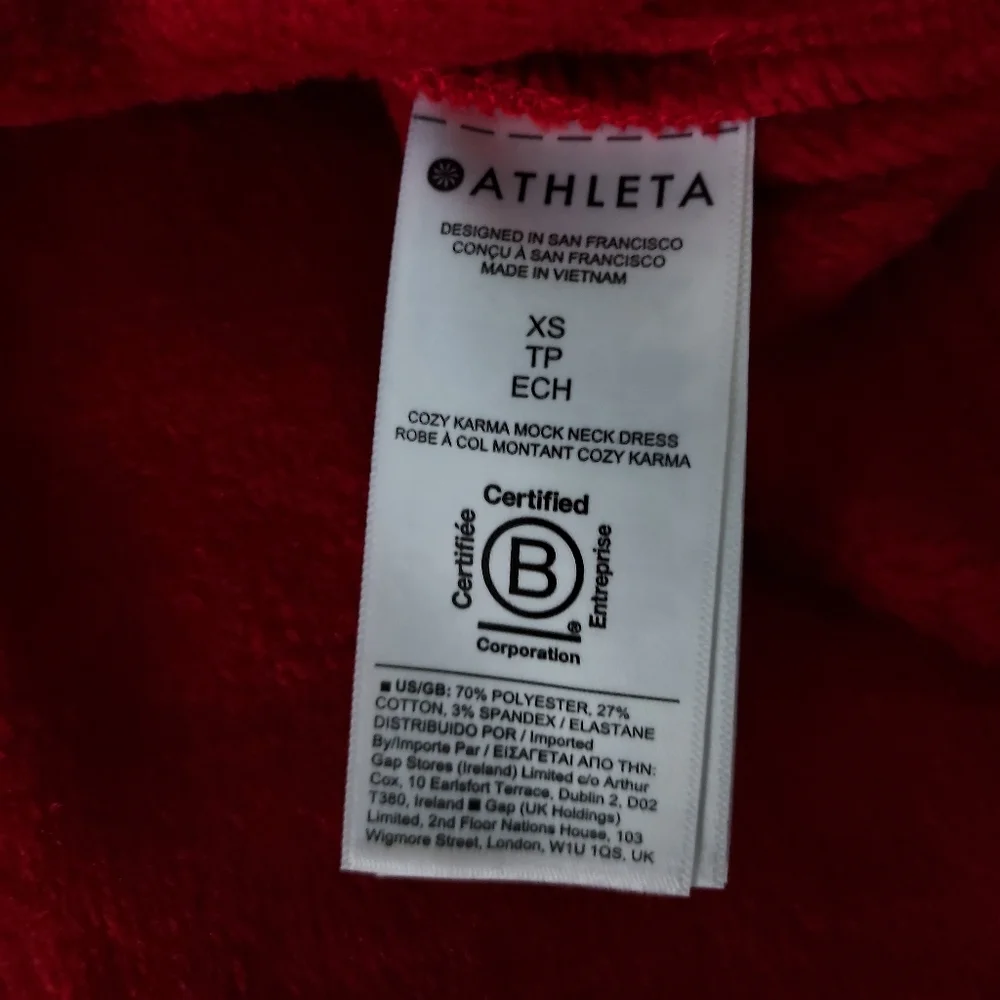 NWT Athleta Cozy Karma mock neck dress in fireengine red! XS - Picture 2 of 13